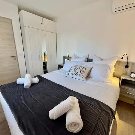 Apartman 2p Piscine - Parking - Vue - Antibes