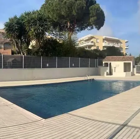 2p Piscine - Parking - Vue - Appartamento *